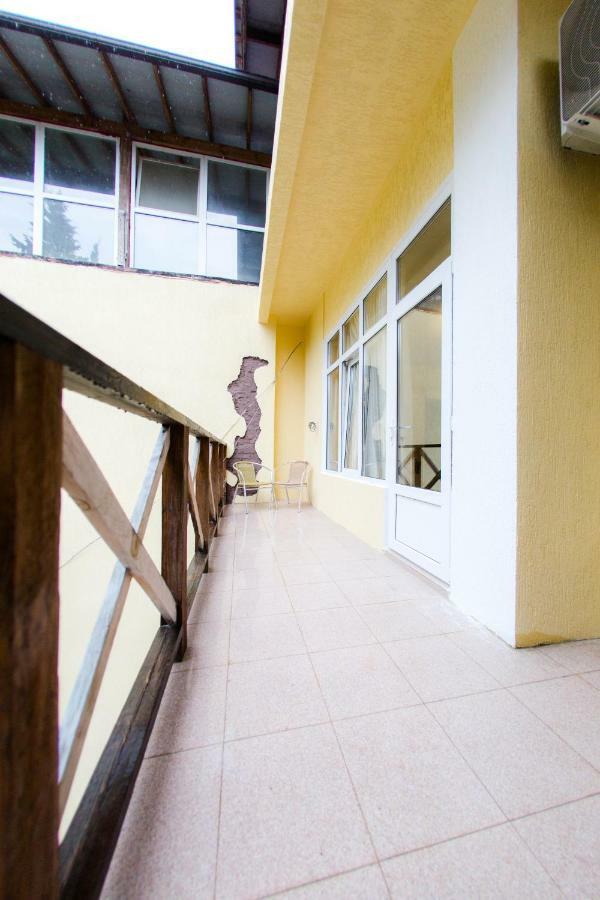 Pitsunda Hotel Kültér fotó