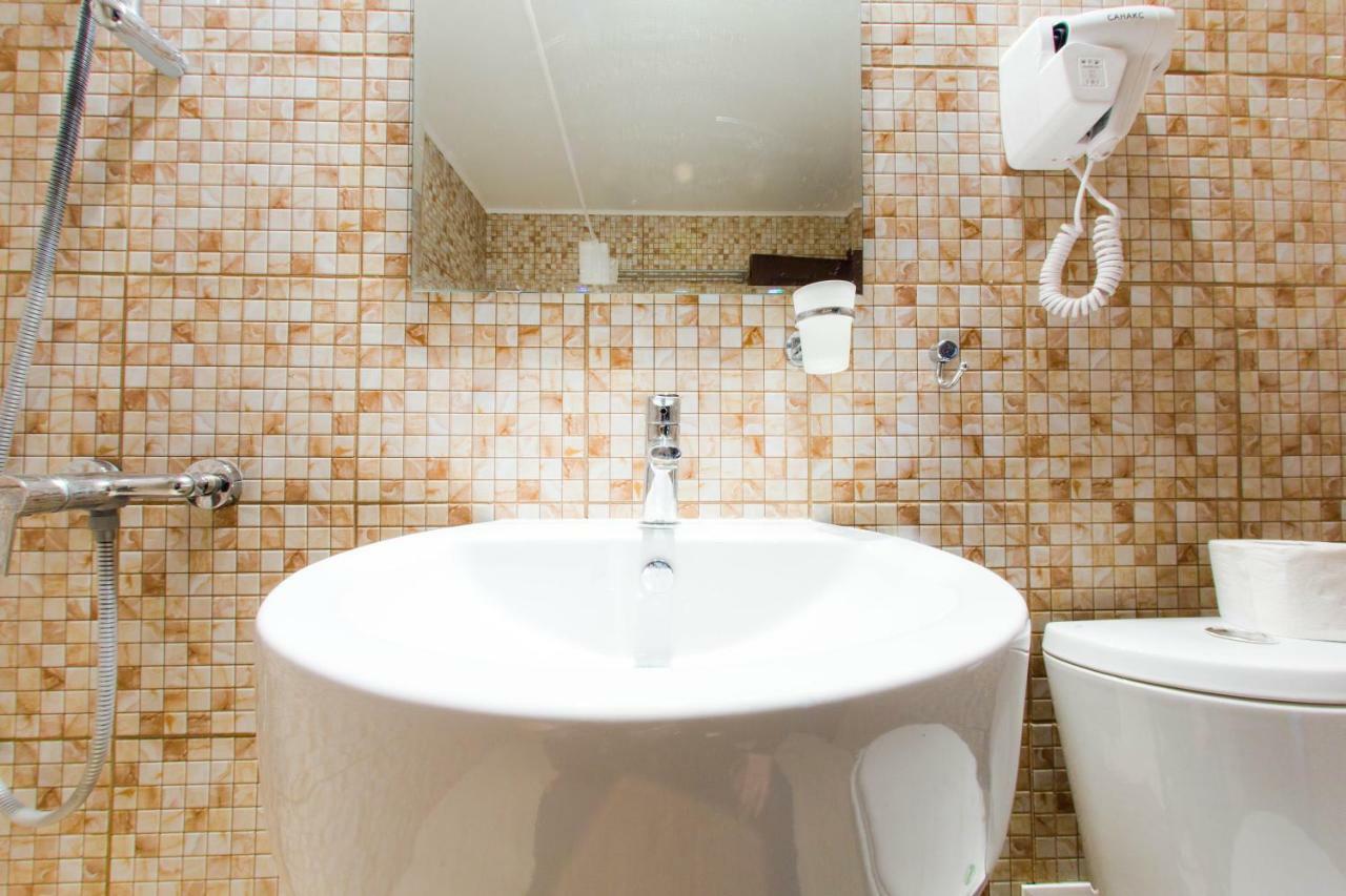 Pitsunda Hotel Kültér fotó