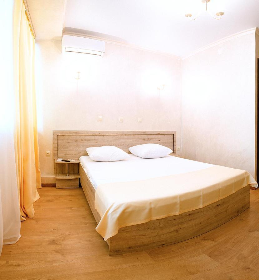Pitsunda Hotel Kültér fotó